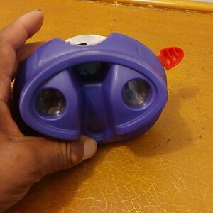 1998 Purple Matte Veiw Master 3D W/Original Starter Slide